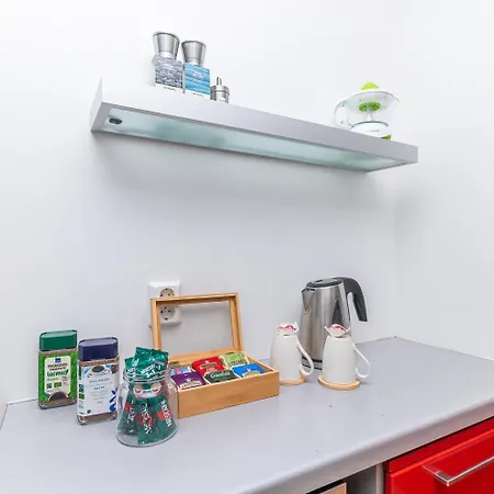 Romantic Getaway With Equipped Kitchen * タリン