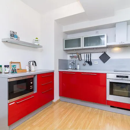 Romantic Getaway With Equipped Kitchen アパート *