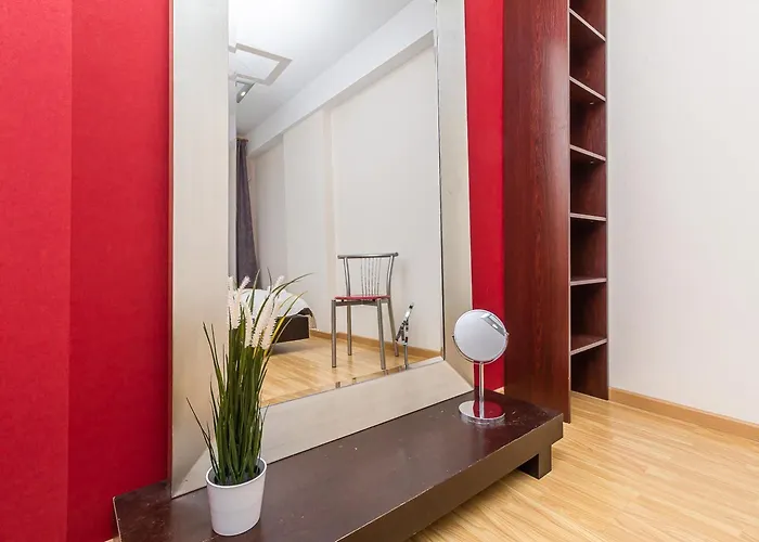 Apartment Romantic Getaway With Equipped Kitchen